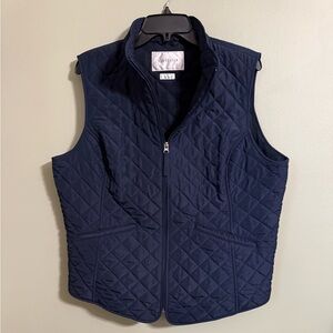 WOMANS XL VAN HEUSEN QUILTED VEST-